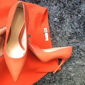🎊HALF OFF DAY🎊 Zara heels